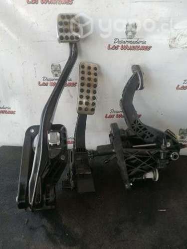 Pedales Mercedes benz a200 2014