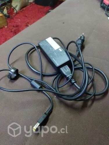 Cargador original Lenovo