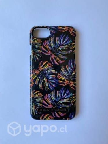 IPhone 7 negro mate usado + carcasas