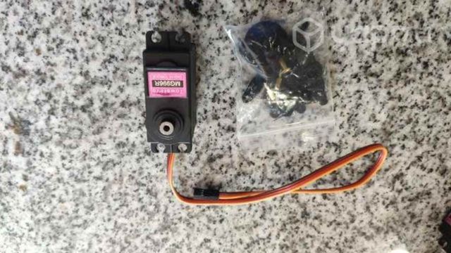 Servomotor Mg996R Tower Pro Engranajes Metálicos