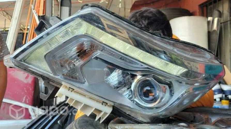 Optico izquierdo led xenon NP detalle