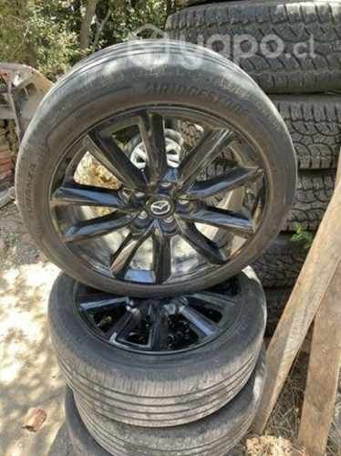 Llantas mazda 3 2022