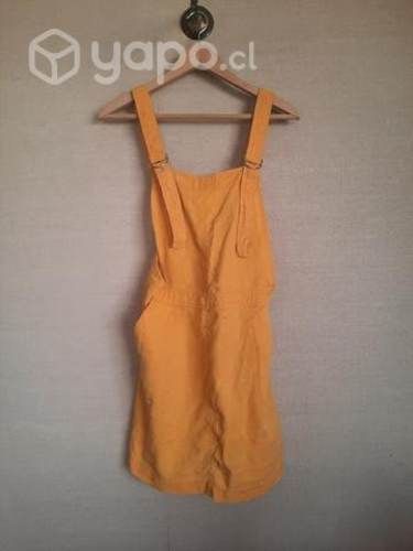 Jardinera falda Bershka España nueva con etiqueta