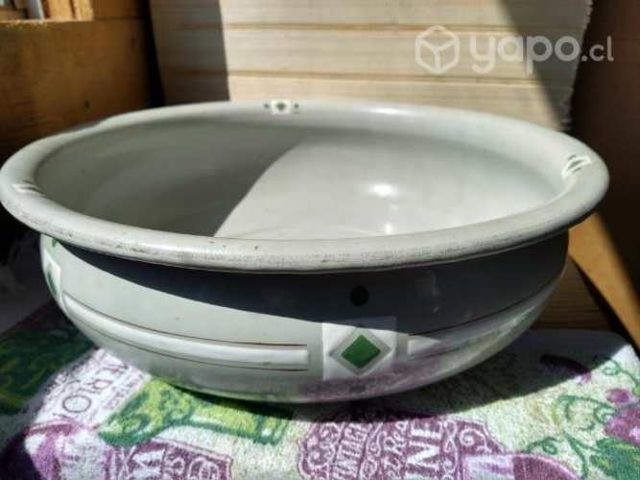 Antiguo lavatorio grueso enlozado diseños vintage