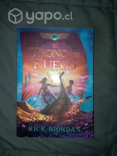 El trono de Fuego (Rick Riordan)