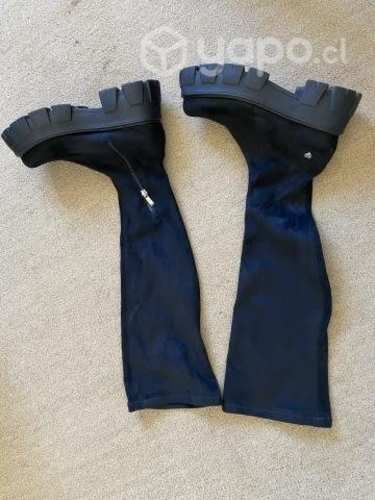 CALZADO POR NO USO Semi nuevo