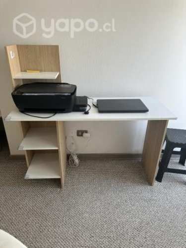Escritorio blanco