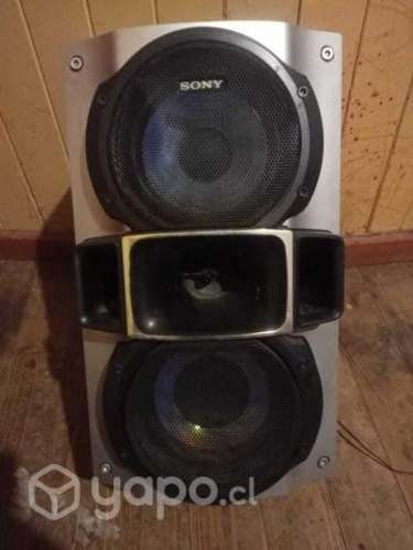 Parlantes Sony