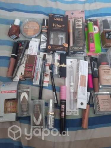 Lote de 45 piezas maquillaje