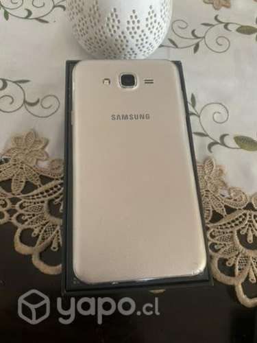 Celular Samsung J7 neo