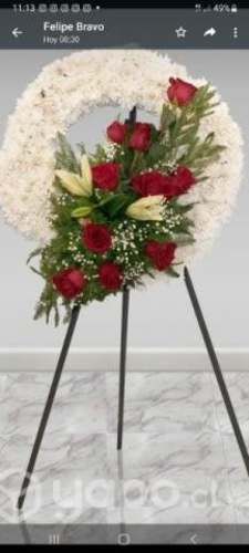 Corona de flores para funeral condolencias