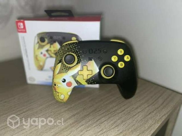 Control PRO Nintendo Switch Pokémon Pikachu