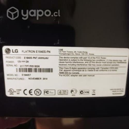 Torre+ fan + fuente y disco duro monitor y teclado