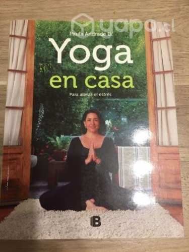 Yoga en casa de Paula Andrade