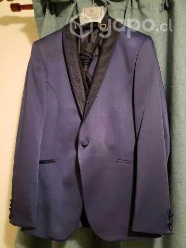 Traje novio Baggi