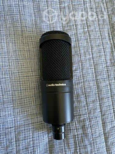 Micrófono condensador audio-technica AT2020