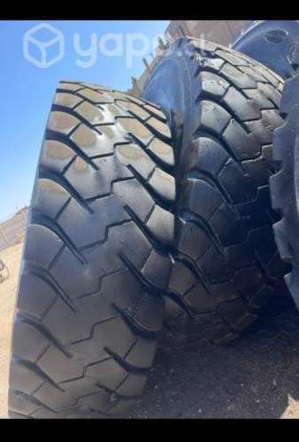 Neumáticos 27.00/R49