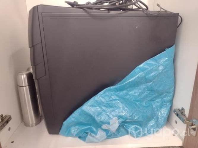 Computador + pantalla