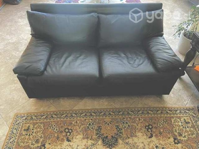 Sillón de cuero natural