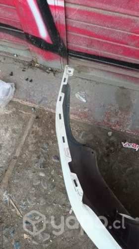 Parachoque con rejilla Suzuki Baleno 2016-2020