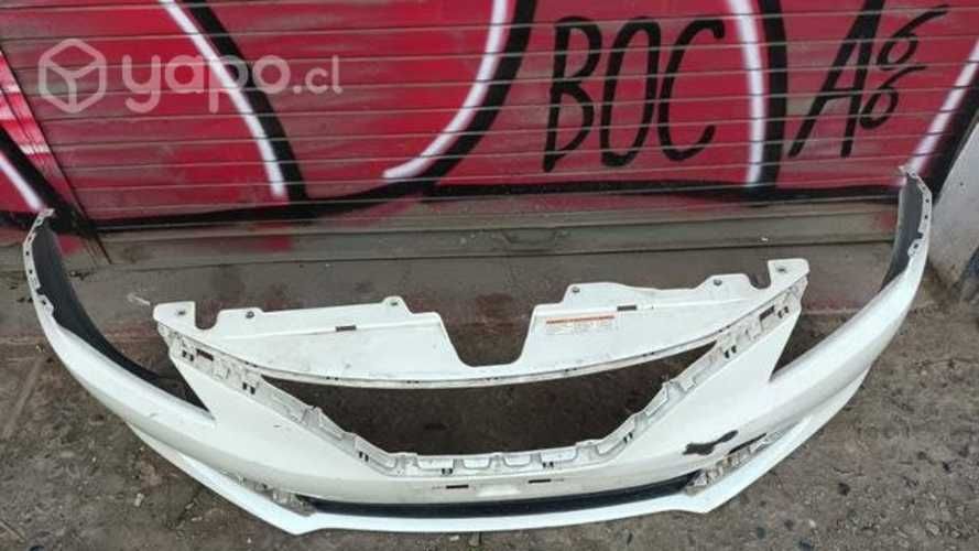 Parachoque con rejilla Suzuki Baleno 2016-2020