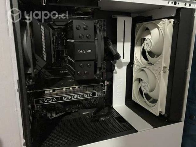 PC gamer, semi nuevo.