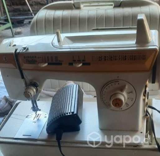 Maquina de coser singer 974