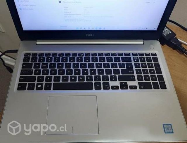 Dell Inspiron 5570 15'4 24GBRam 2 Discos Duros