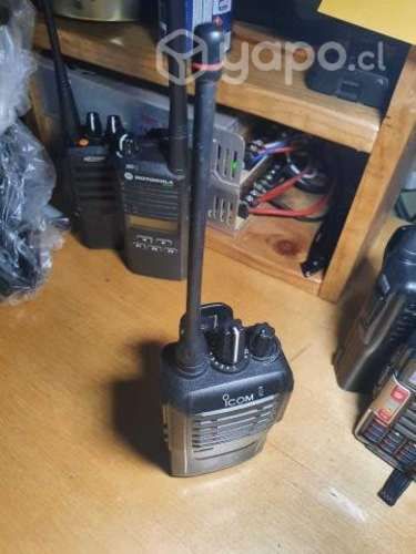 Handy icom 16 canales + scanner profesional