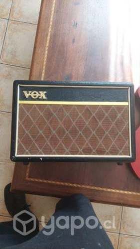 Guitarra Cort z42+amplificador VOX pathfinder 10