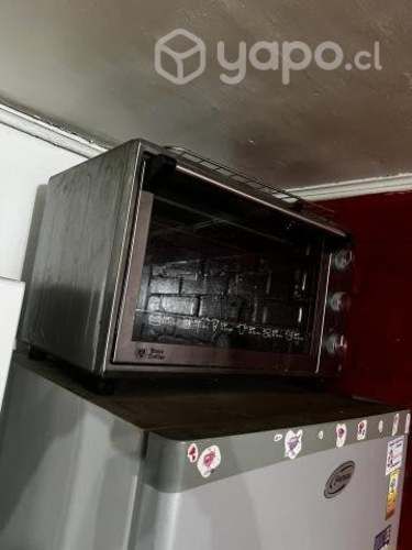 Horno eléctrico ursus trotter impecable