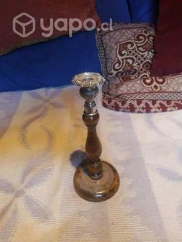 Hermoso y antigüo candelabro