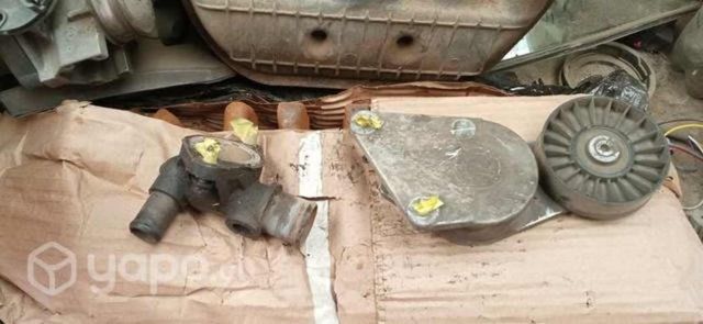 Tensor y cuerpo termostato Peugeot 406 motor XU