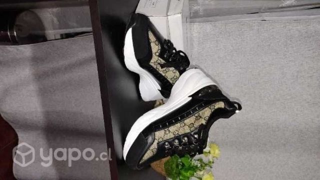 Zapatillas nuevas n°39