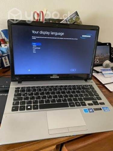 Laptop Samsung modelo NP450R4E
