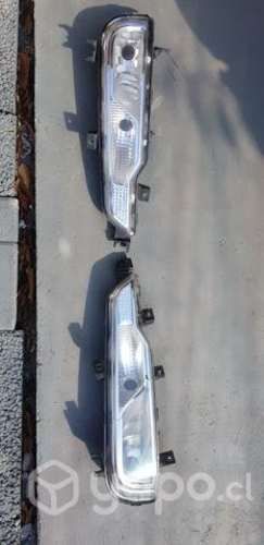 Neblinero ssangyong rexton 2016