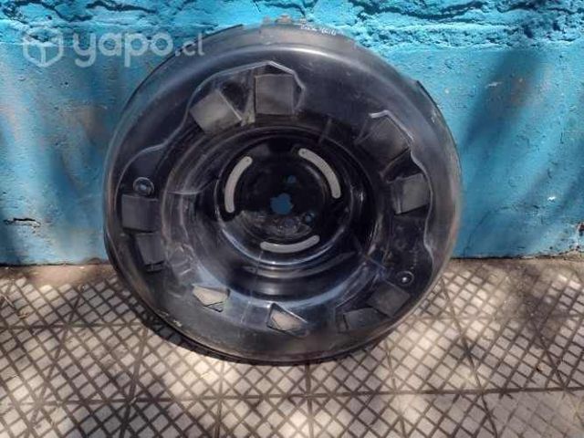 Interior rueda de repuesto Toyota RAV