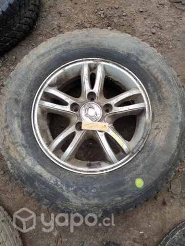 Llanta Aluminio C/Neumatico 225 75 R16 (SNA3236)