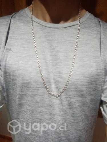Cadena de plata