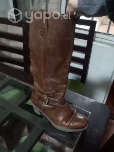 Botas cuero