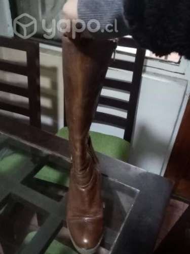 Botas cuero