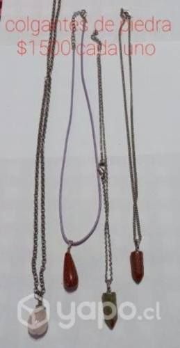 Collares piedras y mandalas