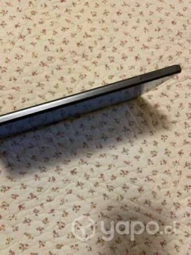 Samsung galaxy tab a7 lite + carcasa, teclado y +