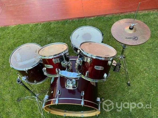 Batería Mapex concho de vino