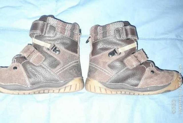 Botines Colloky Cafés N° 24 Usados