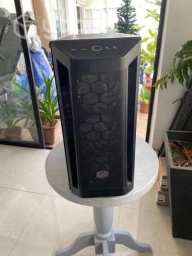 Computador Gabinete Gaming en excelente estado