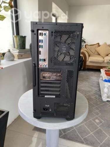 Computador Gabinete Gaming en excelente estado