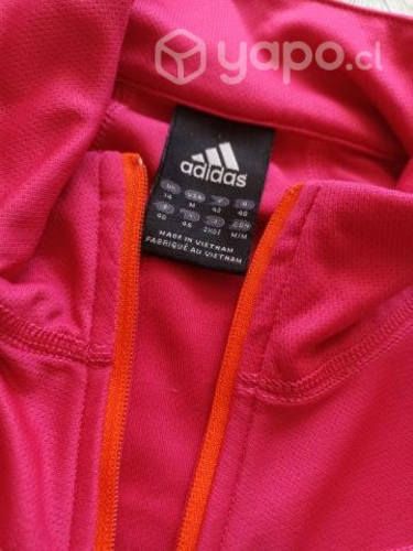 Polera Adidas original talla M (mujer)