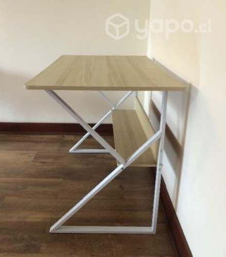 Escritorio en excelente estado