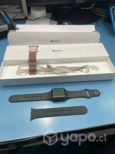 Apple Watch Series 3 (38mm, GPS) todo original